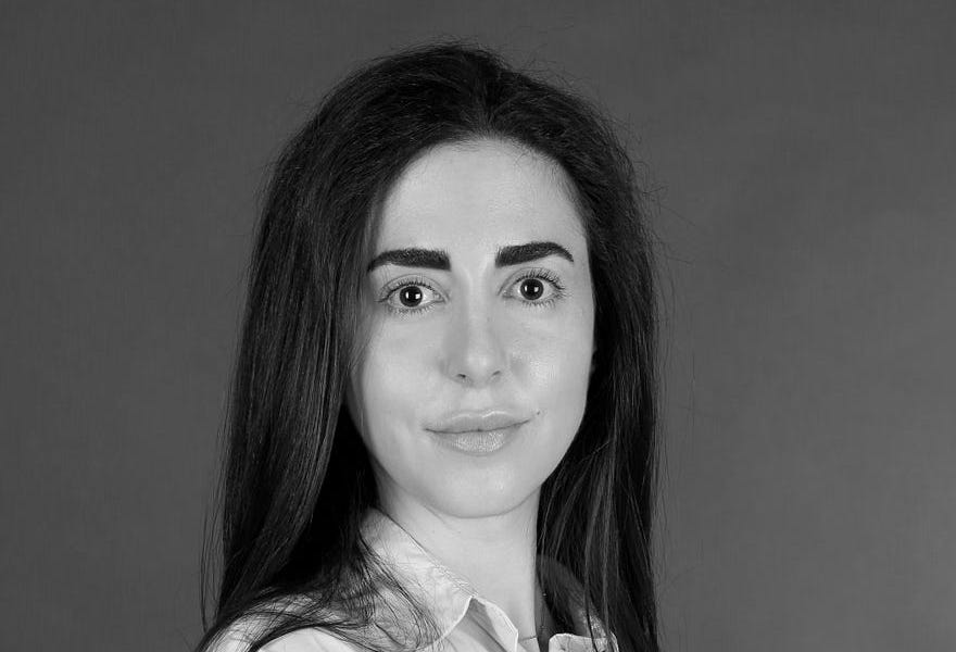 Holistic Health Insights from Dr. Sara Redondo, MD, Hailing from Spain