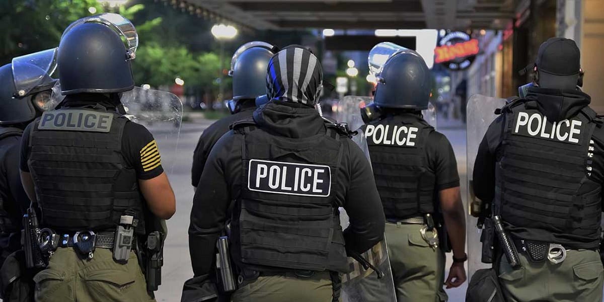 [COPY] Vaccine by Cop