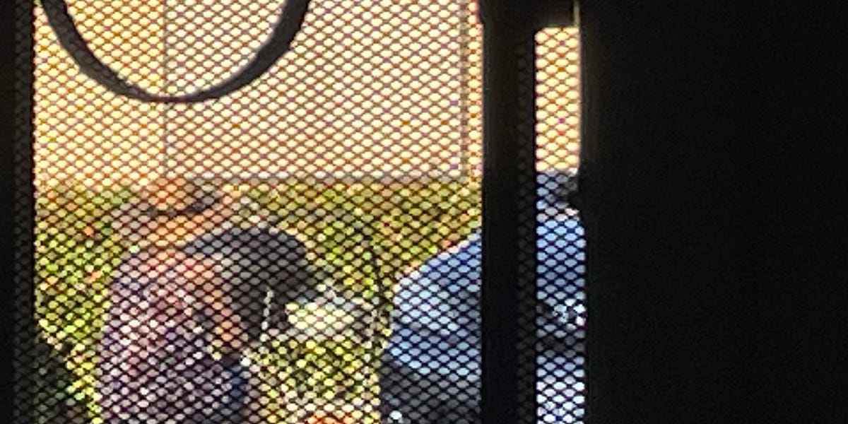 some observations from my apartment complex during a brief power outage