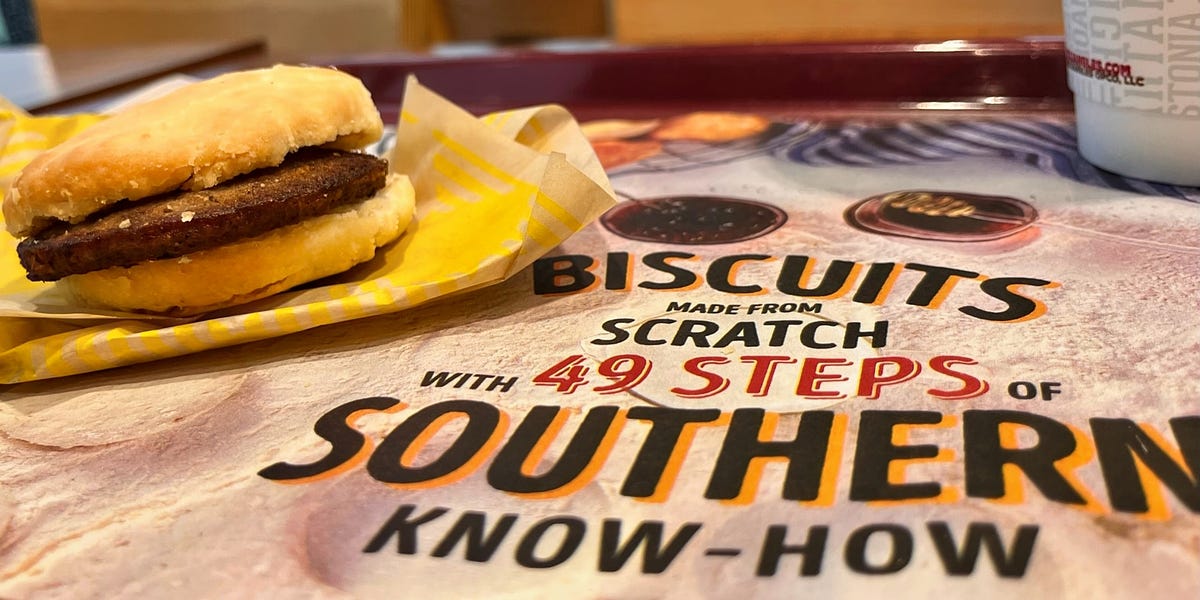 Breakfast Hours Hardees: Your Guide to a Delicious Start!