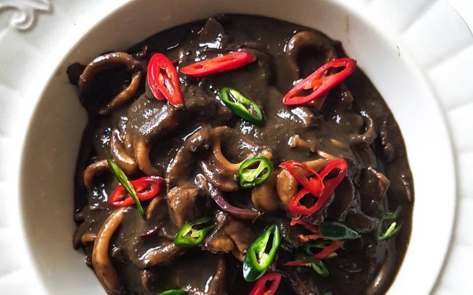 Sotong masak hitam - by Pamelia Chia - Singapore Noodles