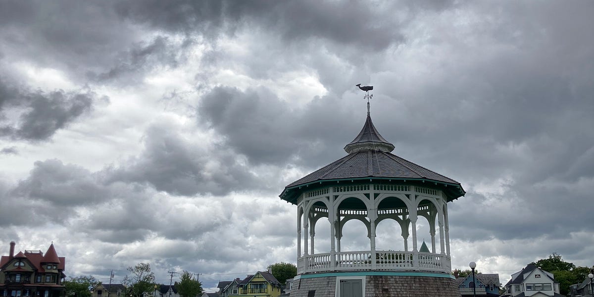 Martha's vineyard weather by month