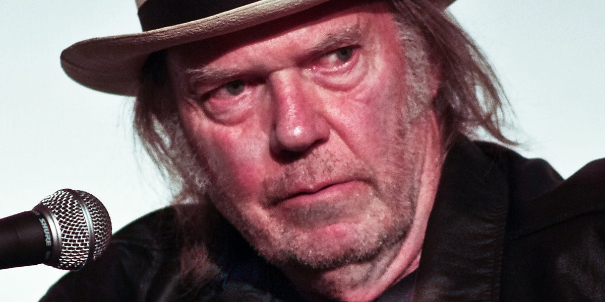 Neil Young, the Incidental (?) Prophet of Pfizer