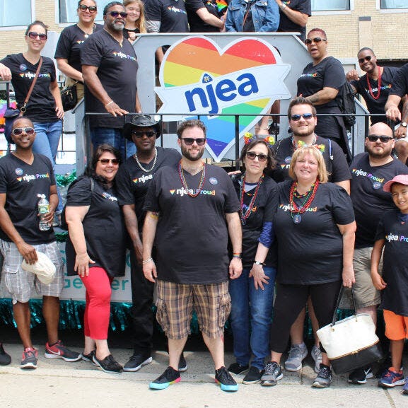 Nude Jersey Shore - by Frederick R Smith