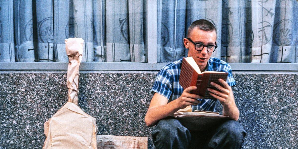 My Thigh Hurts By Robert Christgau And It Don t Stop my-thigh-hurts-by-robert-christgau-and-it-don-t-stop
