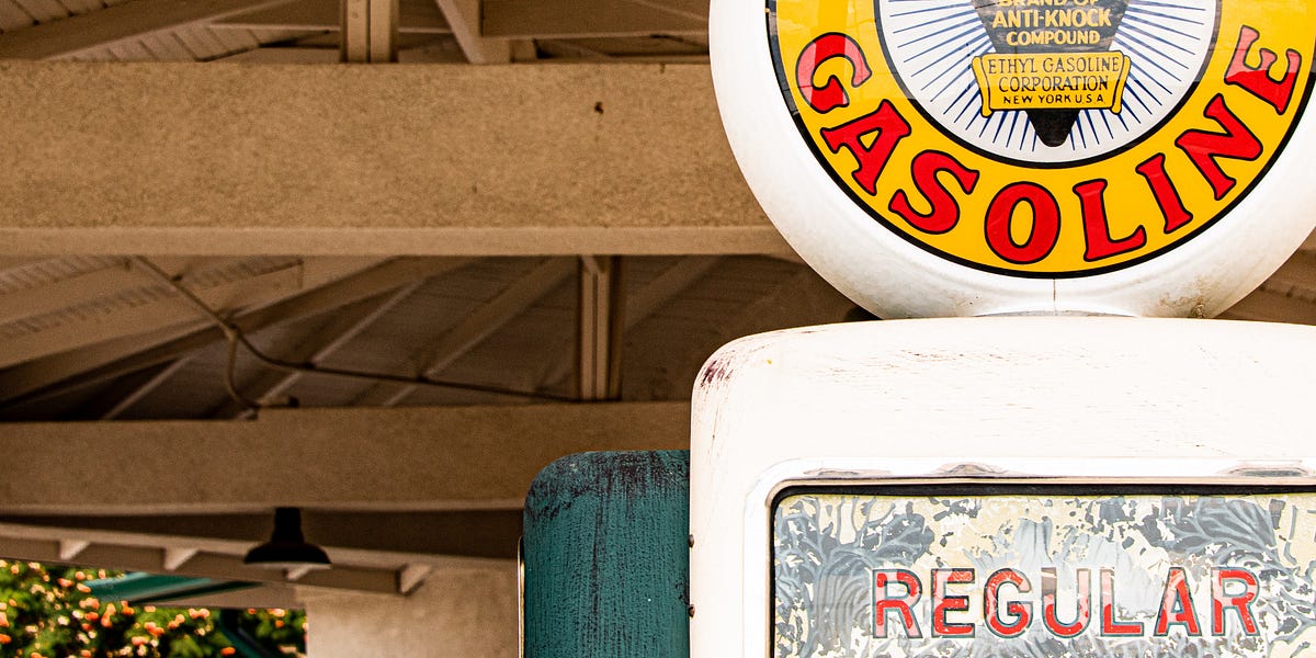 How do gas pumps know when the tank is full?