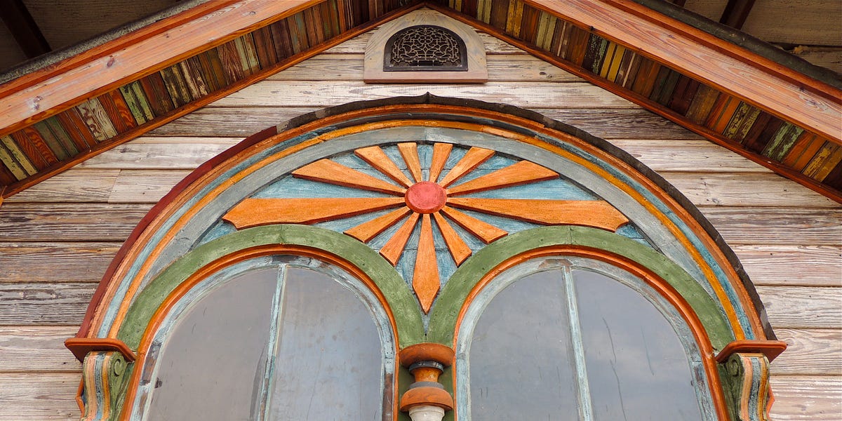 Why think Salvage Built houses are trashy? Tiny Texas Houses proved 95