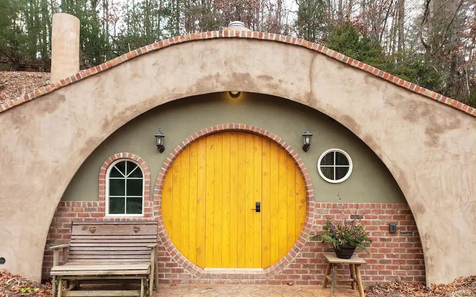 6 Most Unique Airbnb Stays in Virginia