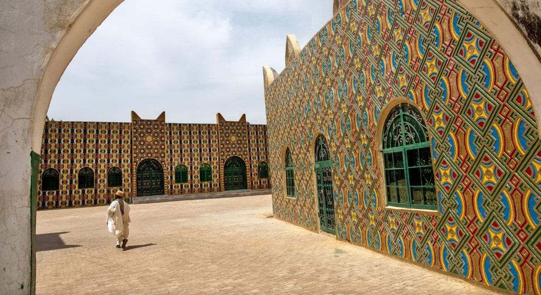 Comments The history of the Hausa citystates (11001804 AD