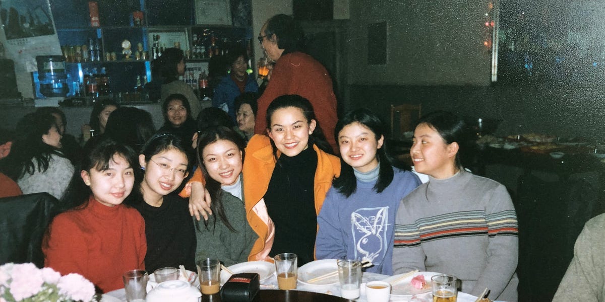 Green plums and a bamboo horse 青梅竹马 by Wu Fei 吴非