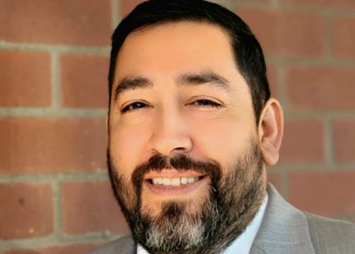 Carlos Villarreal raises $7 715 by Politicametrics