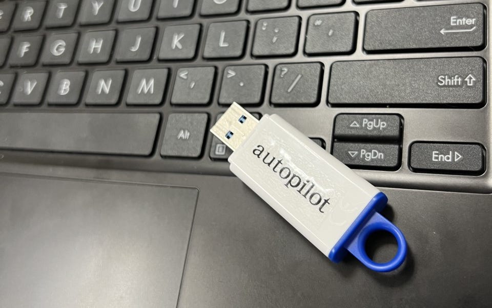 Mass Deployment of AutoPilot From Scratch (Zero Touch USB Updated for