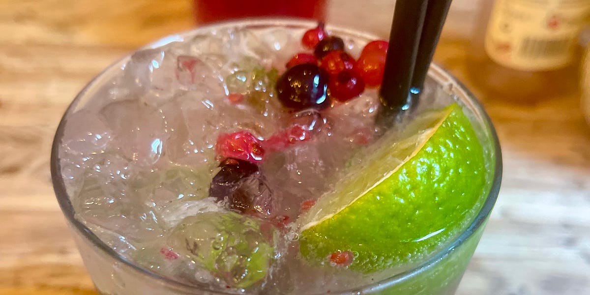 Getting Sauced and Slipping out of a Las Vegas Bar Sober