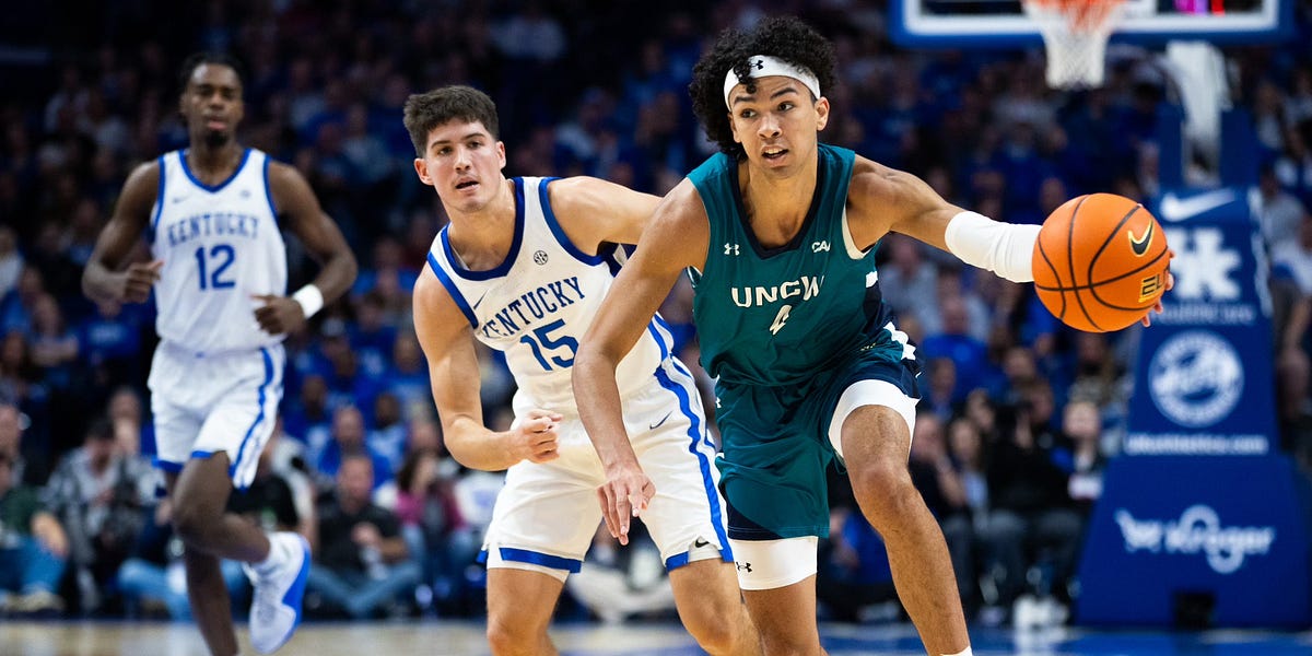 UNCW, Drexel Ready for Opening Slugfest