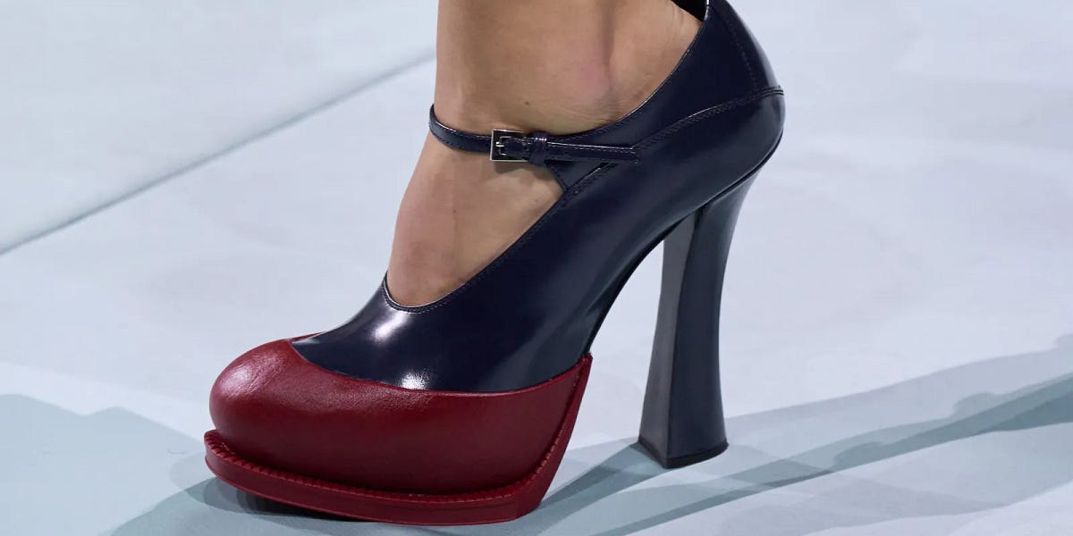 Prada rubber shoes store