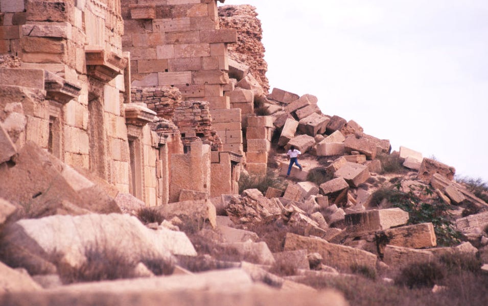 Douglas Murray Things Worth Remembering: Contemplating the Ruins
