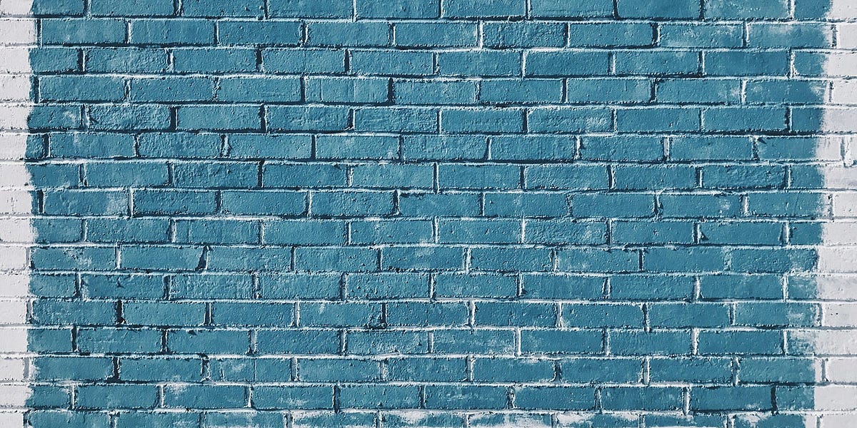 Design Patterns in Python: A Comprehensive Guide with Detailed Examples