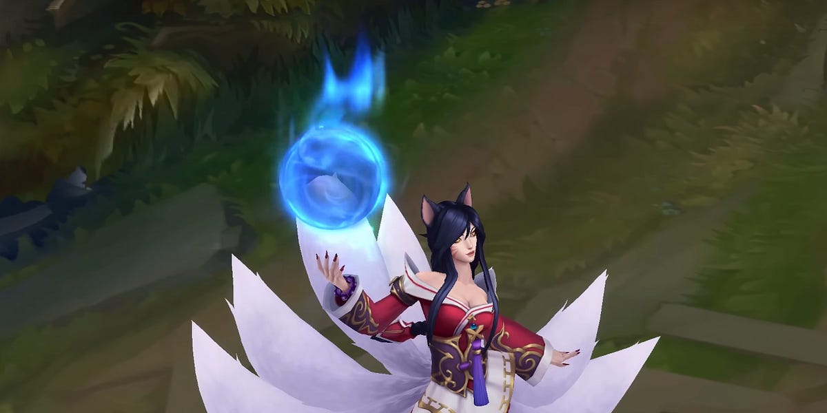 Why Ahri is The Perfect Champion for New League of Legends Players to