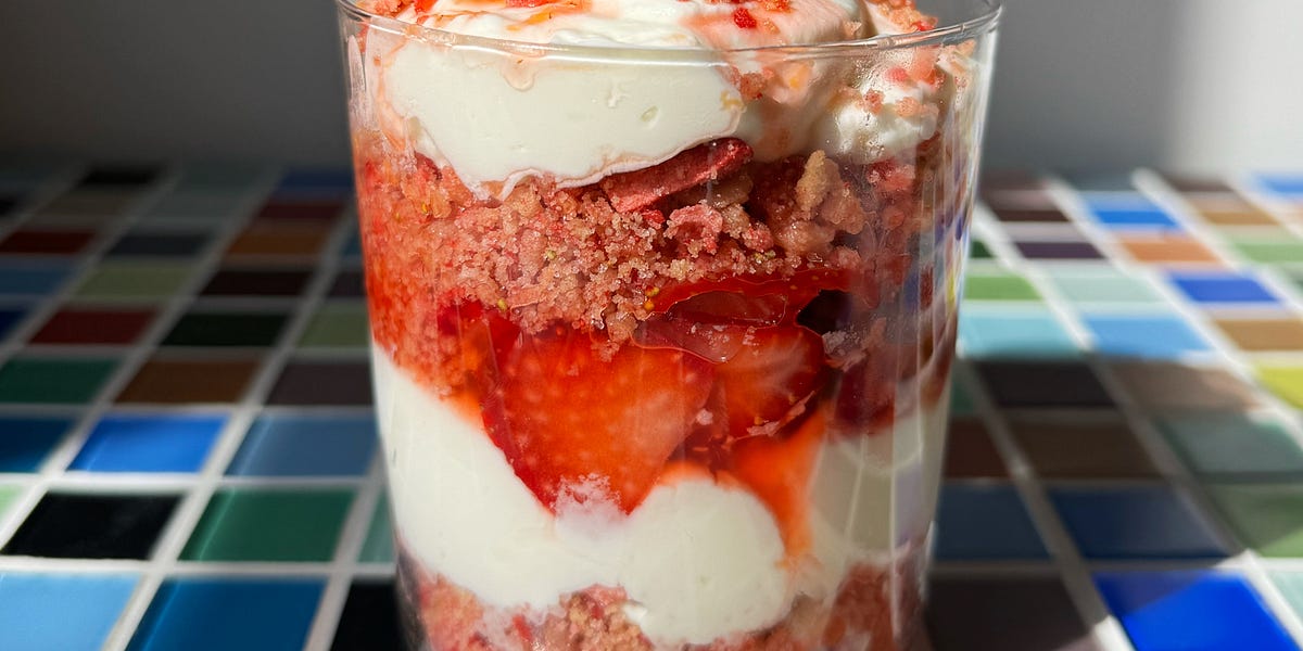 Berry Berry Strawberry Parfaitカチューシャ＆JSK