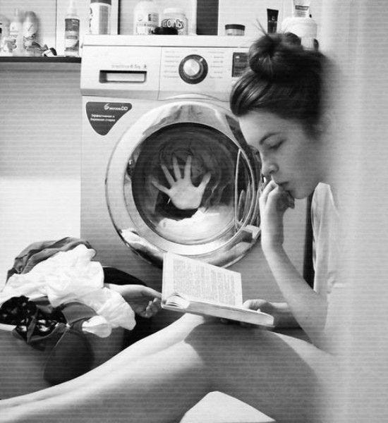 Unsealed on a porch, a letter sat - by Lyriquediscorde