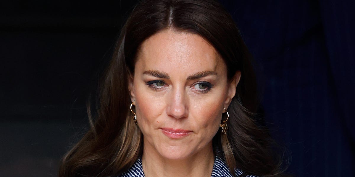 WATCH: Isabelle reports live from Princess Kate's hospital
