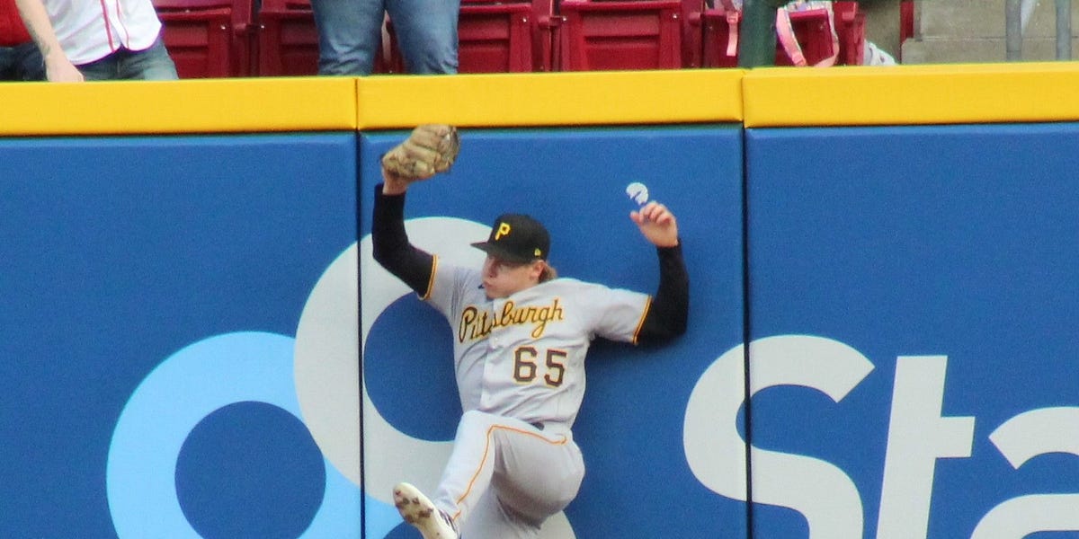 Morning Rundown: Unlucky 13: They Wore A Pirates Uniform, Pirates split ...