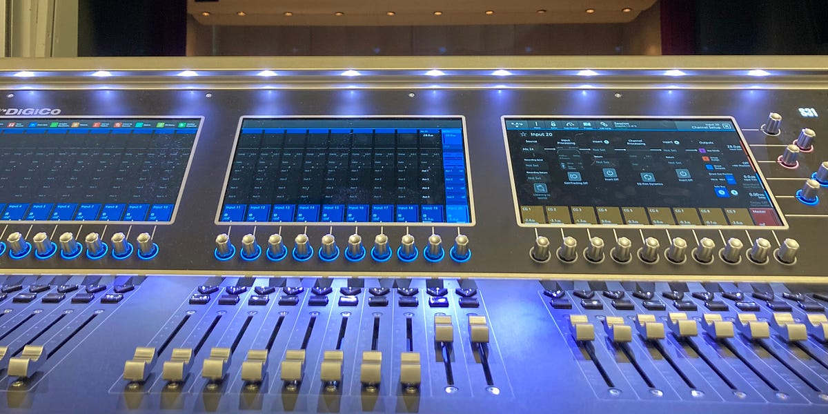 New auditorium audio system - Kayhi’s Substack