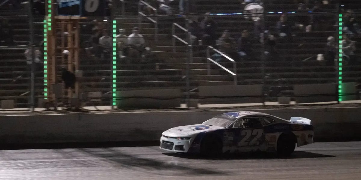 TC Daily Pit Stop: Ken Schrader Scores Historic Win in Pinty's Race at ...