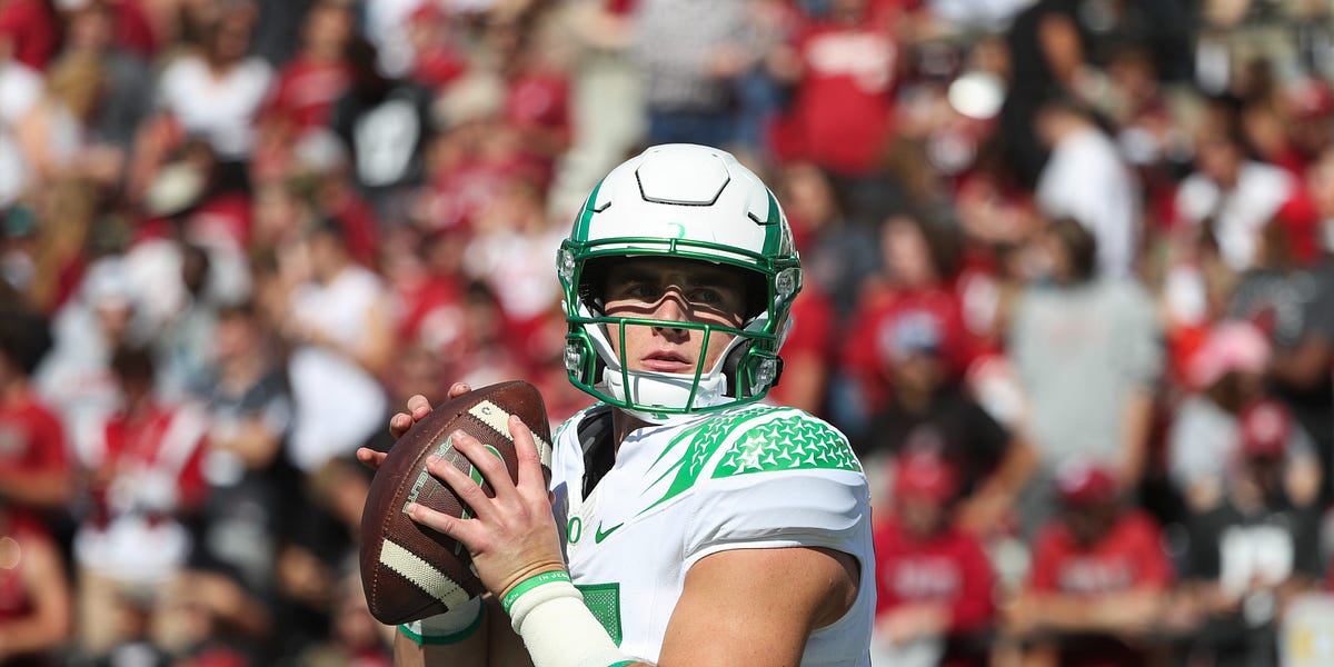 Gunslinger Buzz College Football QB News December 4, 2023
