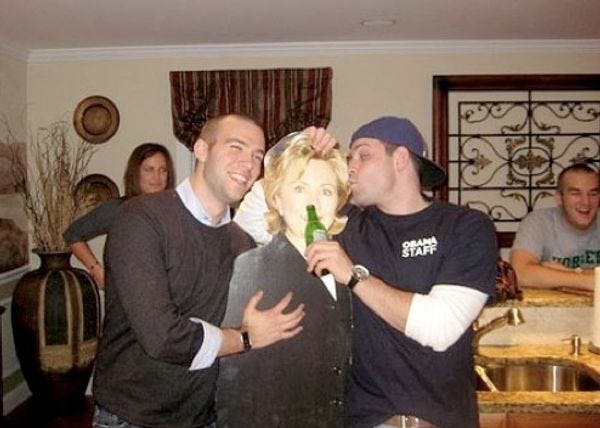 Obama #39 s 27 Year Old Speechwriter Gets Sexytime With Hot White House