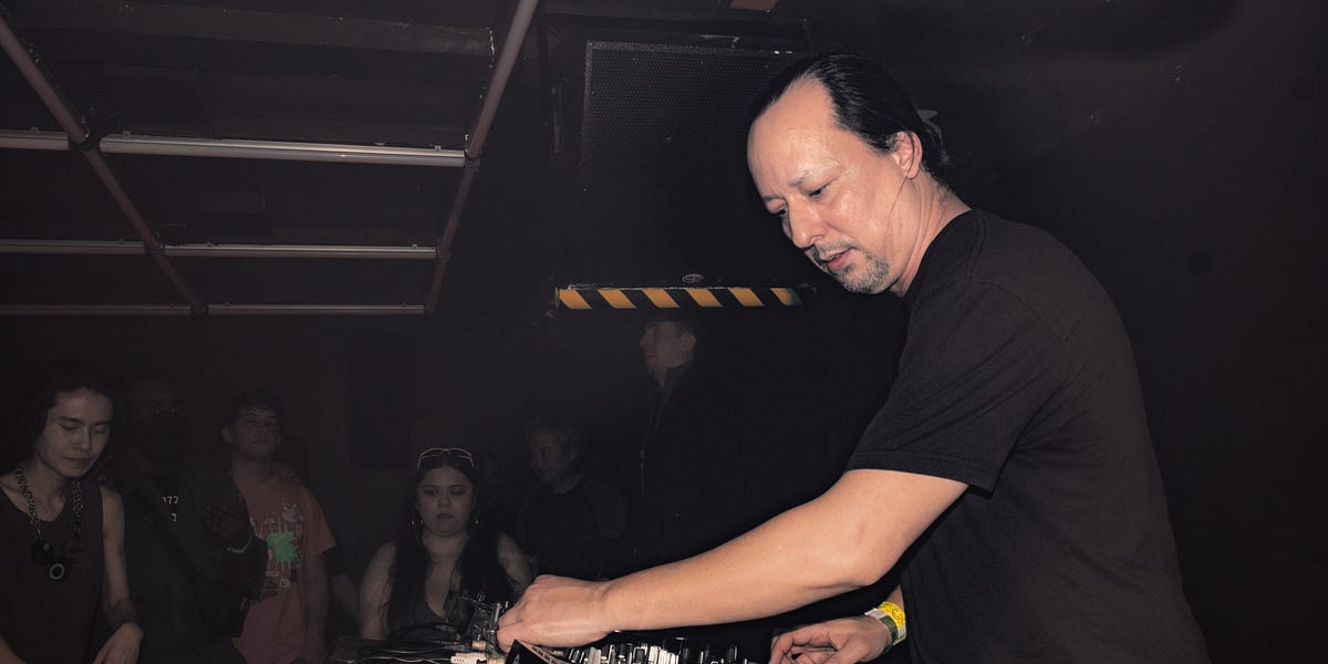 Hip hop is electronic music by ariellenyc HEADS KNOW