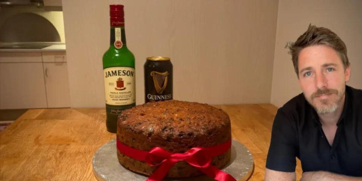 A Simply Delicious Christmas Cake Recipe From The Irish Baker Abroad
