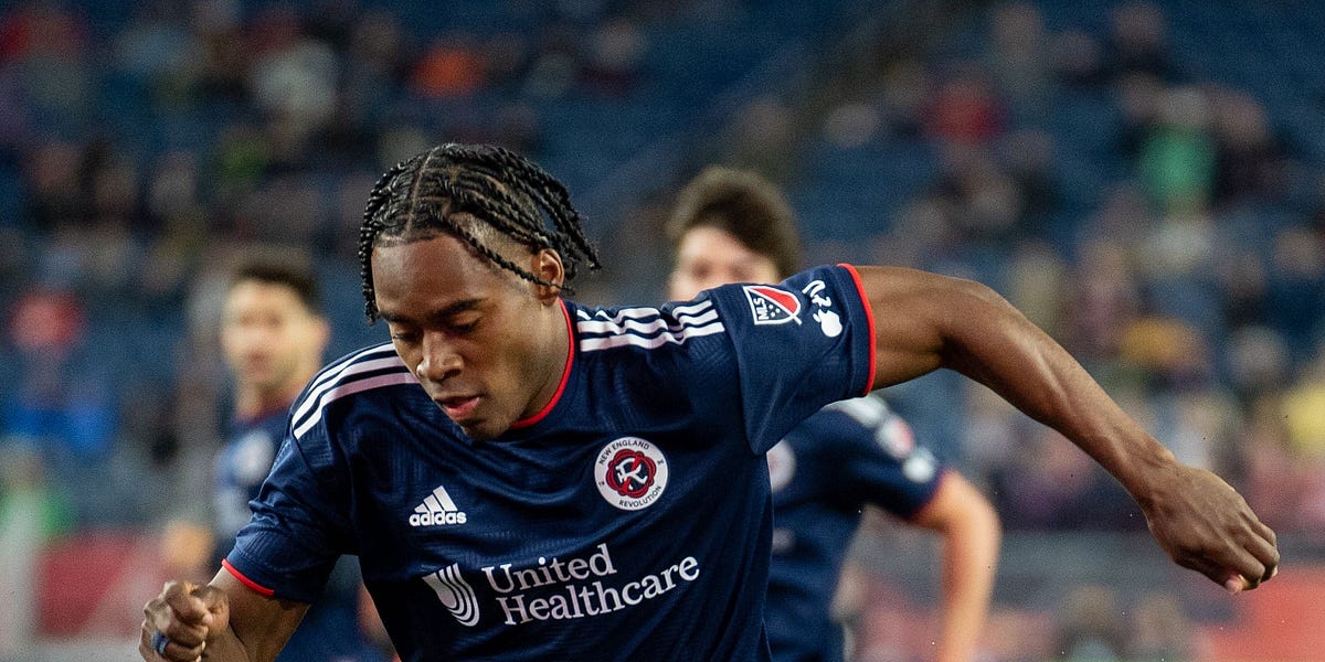 Halftime Tactical Switch Helps Revs Defeat Charlotte FC