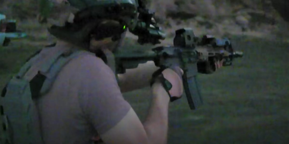 A quick overview of AR15 Optics by BowTiedCaiman