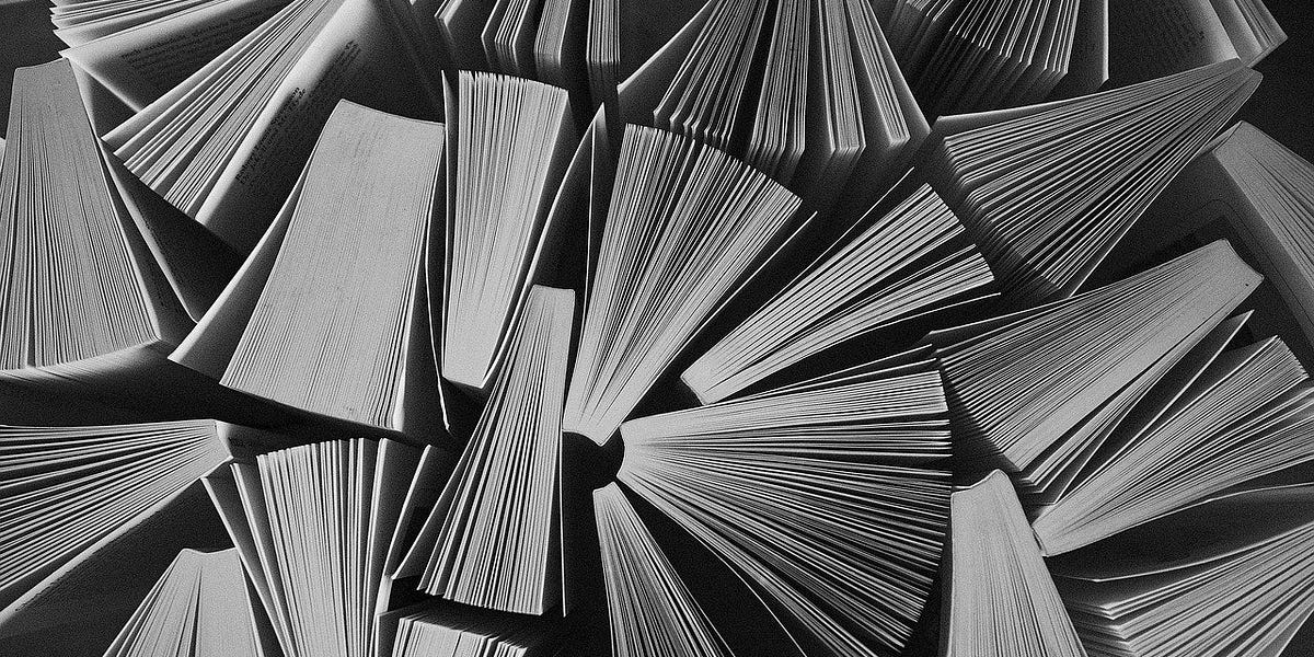 Unpacking Popularity and Quality in Literature