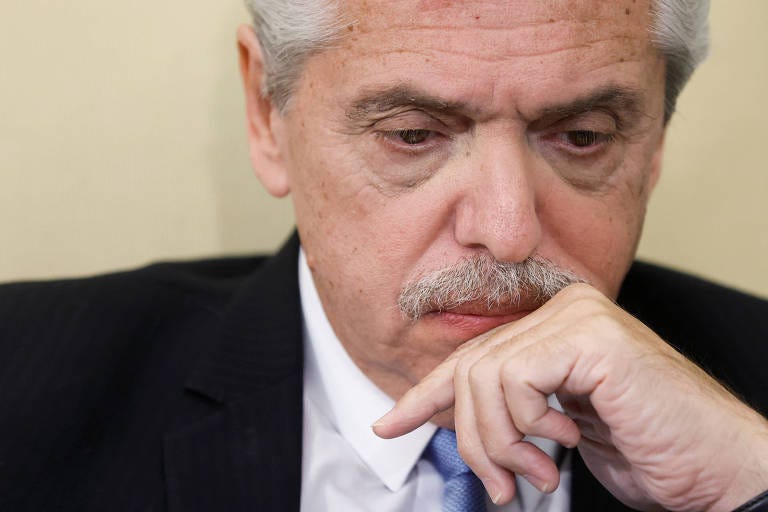 President Alberto Fernández will not run again in the October elections