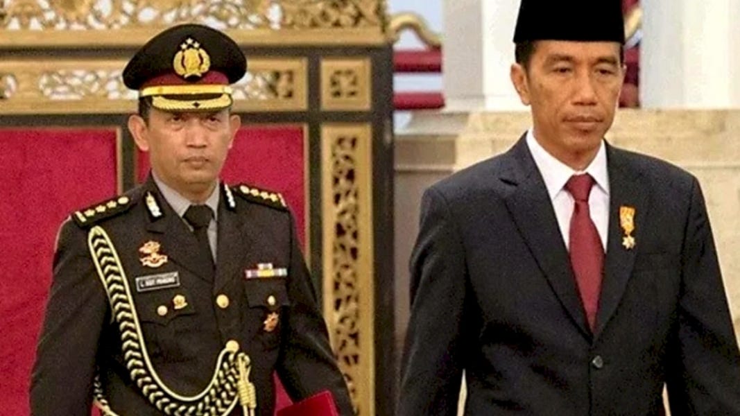 Indonesian Police Screw Themselves Up Indonesian Police Screw Themselves Up