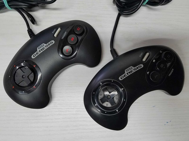 Sega Genesis controller review by Marc Normandin
