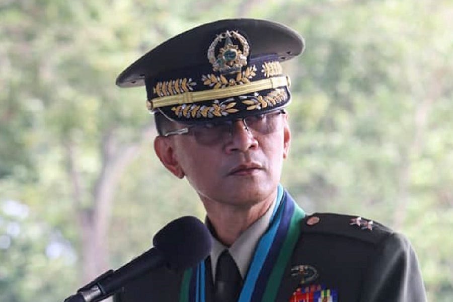 Sudden Changing of the Philippines Armed Forces Guard Sudden Changing of the Philippines Armed Forces Guard