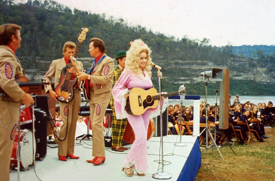 Did Dolly Parton write 'Jolene' and 'I Will Always Love You' on the