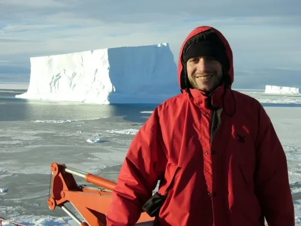 9f5834f5-bc10-4e68-982b-06b3d9193ec3_604