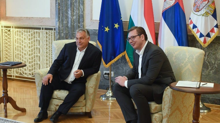 Magyarországgal akarta a NATO és Bill Clinton megtámadtatni Szerbiát 1999-ben, amit Orbán Viktor visszautasított