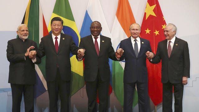 Fordulat: Három újabb ország csatlakozik a BRICS-hez: Szaúd-Arábia, Törökország és Egyiptom - közölte a BRICS-fórum elnöke.