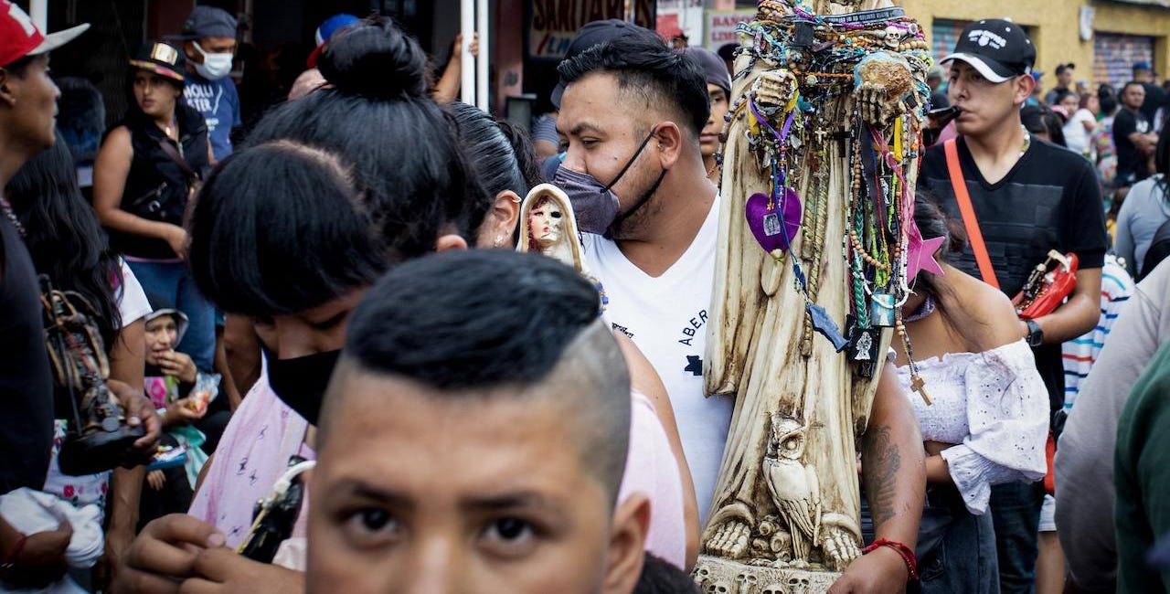 Výprava za Santou Muerte aneb Zákulisí reportáže z tajného doupěte mexických narcos