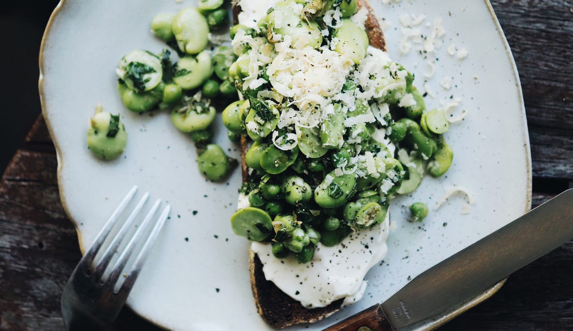 Broad bean bruschetta w/ mint & peas