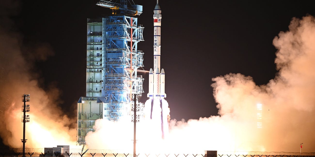 China launches Shenzhou-19 taikonauts to its space station [Long March 2F/G Y19]