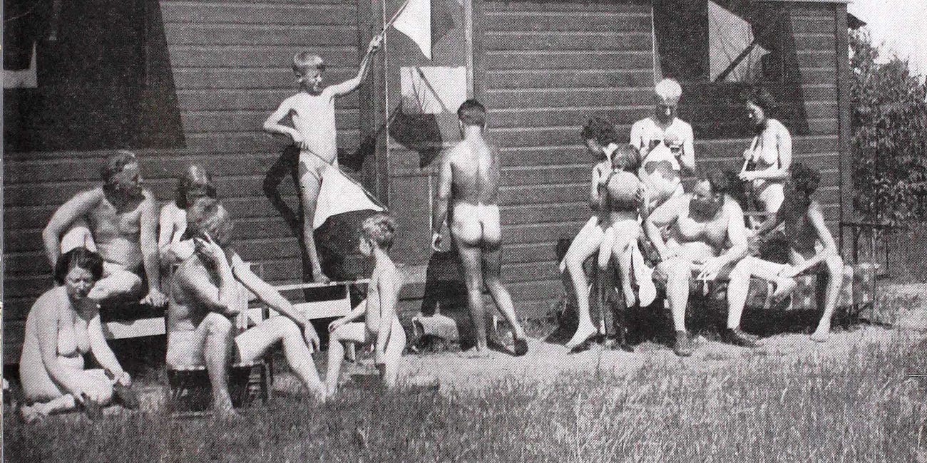 How do we talk about children in naturism?