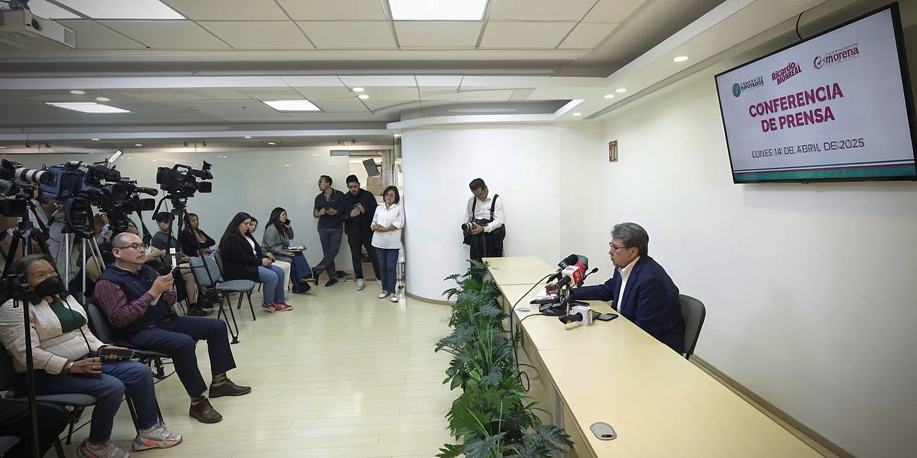 Gobierno de México insta a concesionarios de radio y televisión suspender transmisión de spots anti-inmigrantes de EU; Monreal confirma iniciativa de Sheinbaum 
