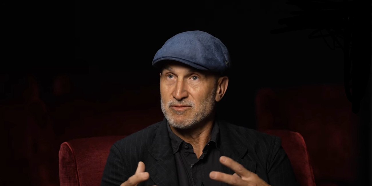 Craig Gillespie In Talks To Be 'Supergirl' Director Of Tomorrow