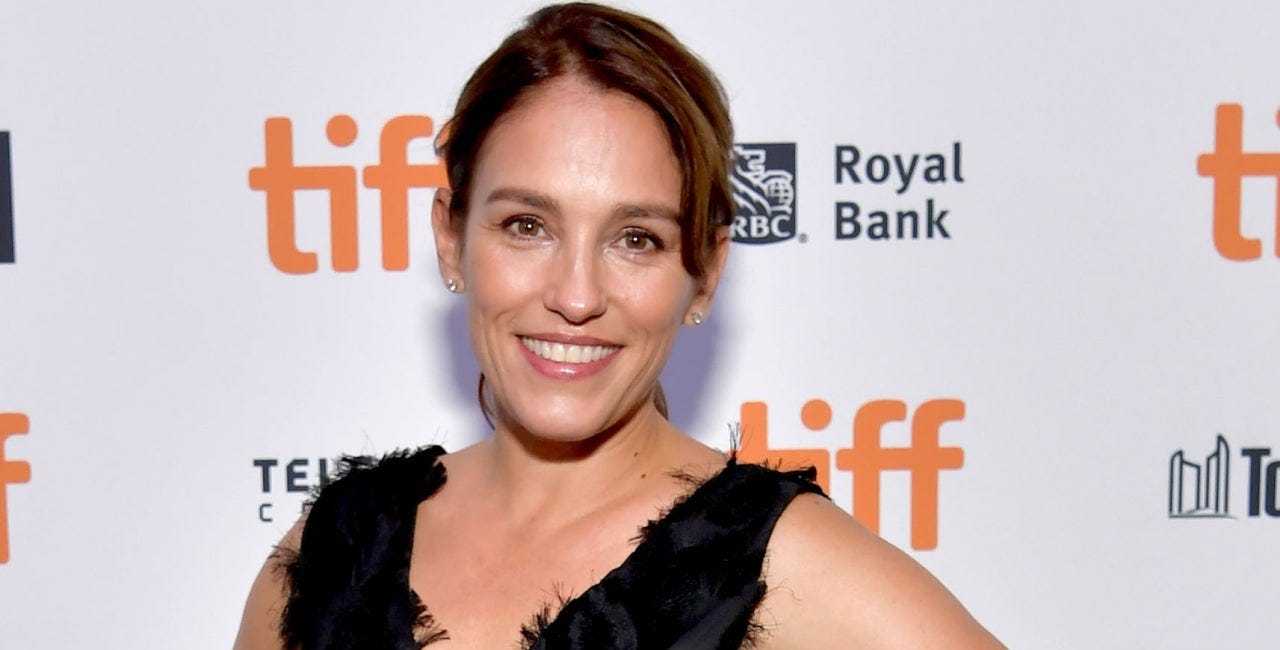 Original Pink Ranger Amy Jo Johnson Writing New 'Power Rangers' Comic Book Series With Boom! Studios